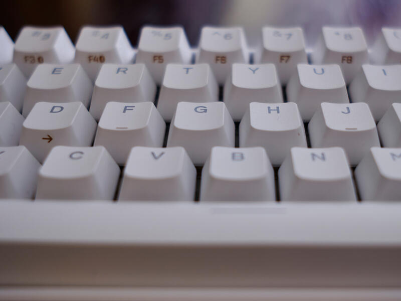 7. The ridges on (J) and (F) buttons on keyboards