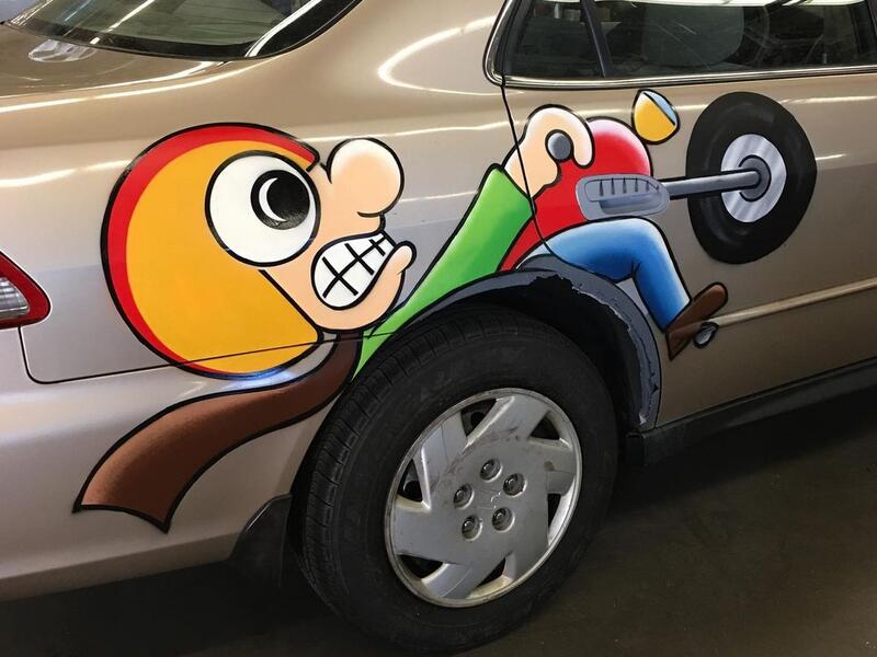 American street artist Tom Bob