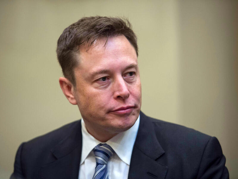 Elon Musk on twitter 