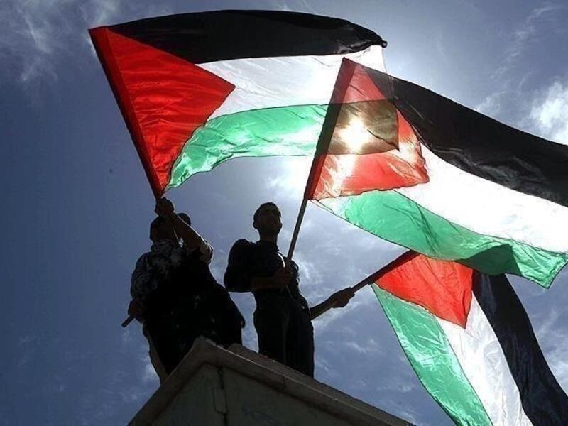 15 قائمة فلسطينية ترفض تأجيل الانتخابات