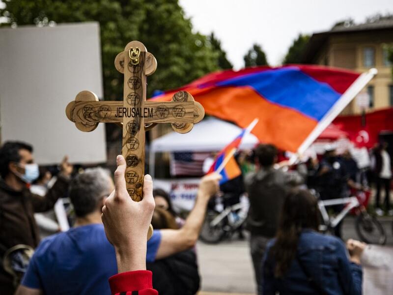 Biden officially recognizes the Armenian 1915 killings as a genocide