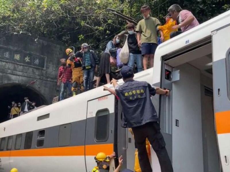At least 36 people are reported dead after a passenger train derailed in a tunnel near the city of Hualien in eastern Taiwan.