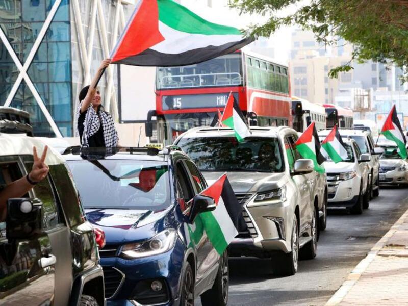 Kuwaitis support Palestine 