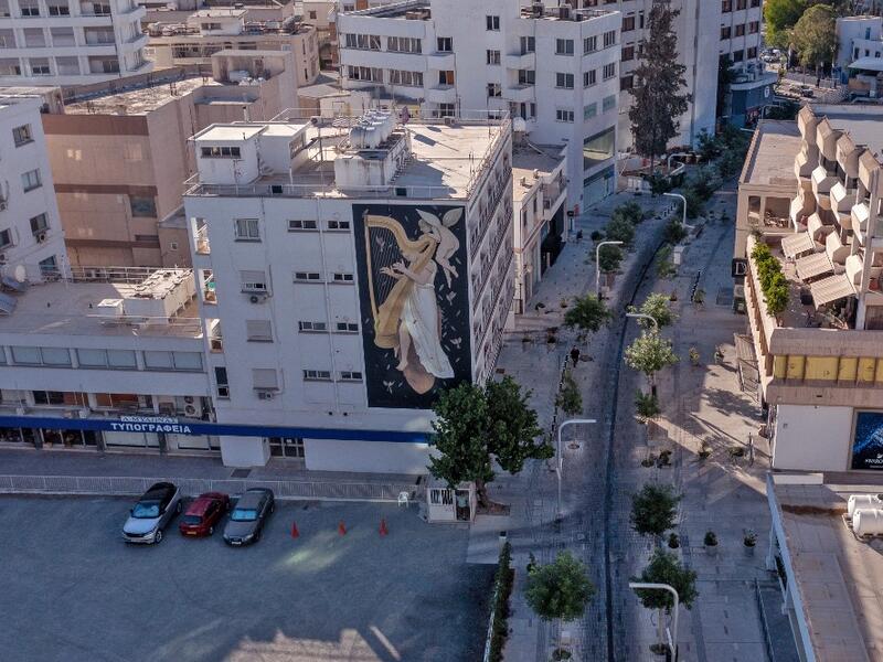 Fikos tries to combine ancient Greek mythology with the Byzantine iconography