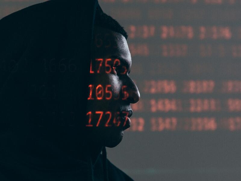 ماذا يعني أن ترى بعض الأرقام مكررة؟ 111 ، 222 ، 333 وهكذا