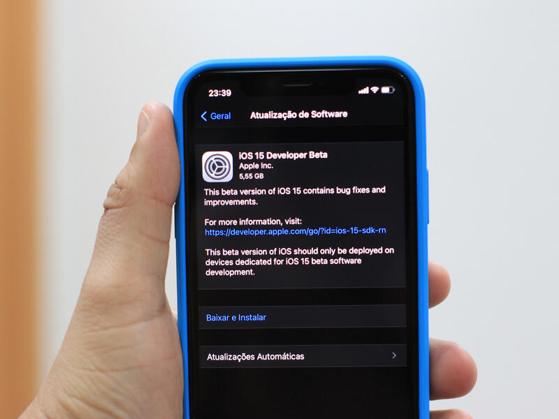 نظام التشغيل لأجهزة هواتف ابل "آي أو أس 15"  (IOS15)