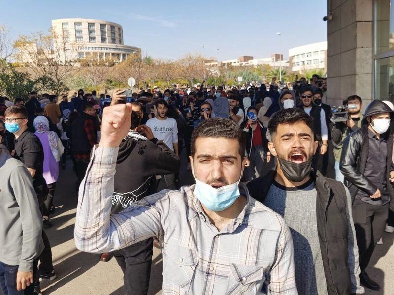 Iraqi students protest 