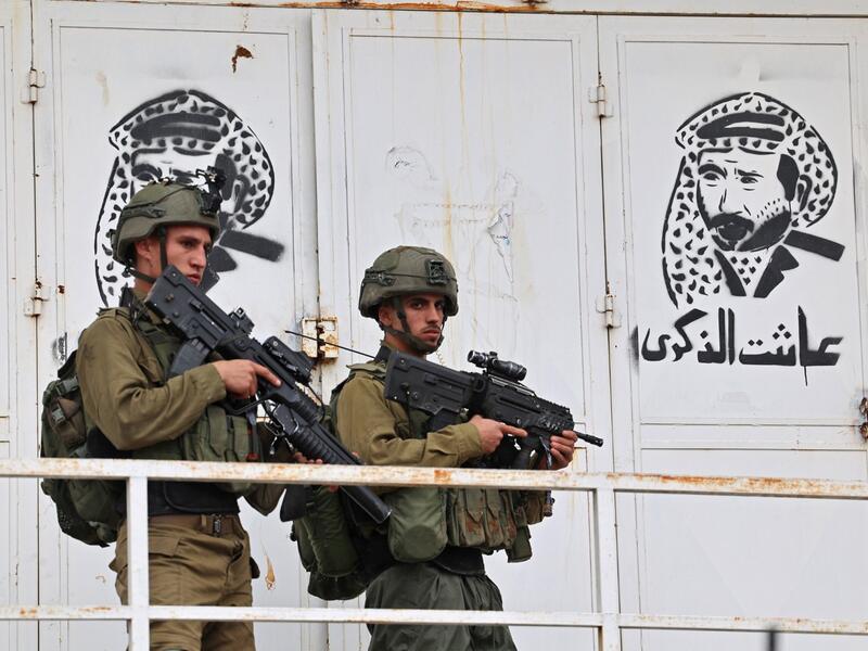 Israeli forces have arrested six Palestinians over a recent shooting attack in West Bank