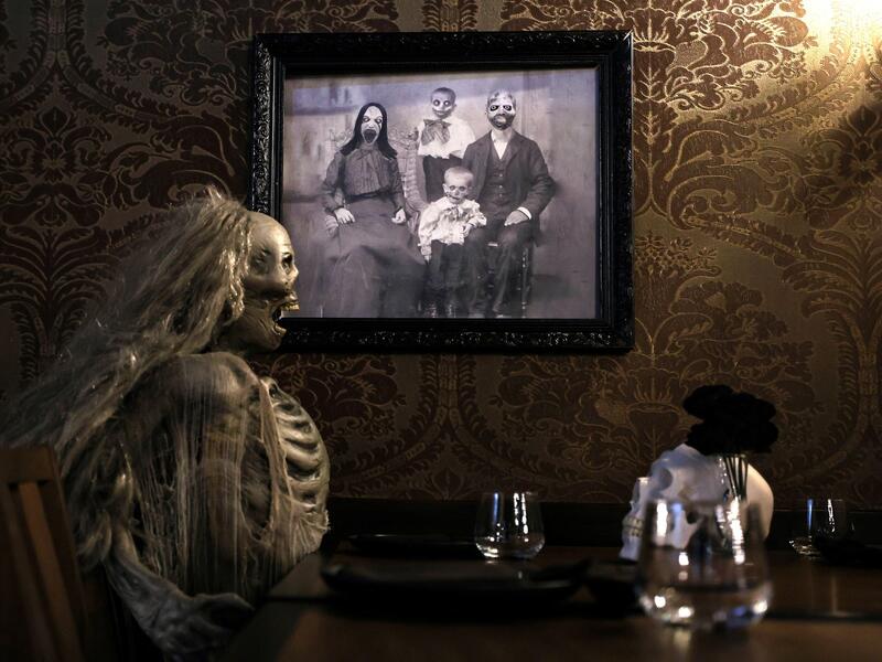 Saudi Arabia restaurant “Shadows”