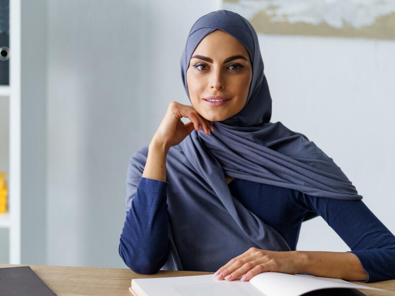 حظك اليوم وتوقعات الأبراج الجمعة 14 نيسان/أبريل 2023