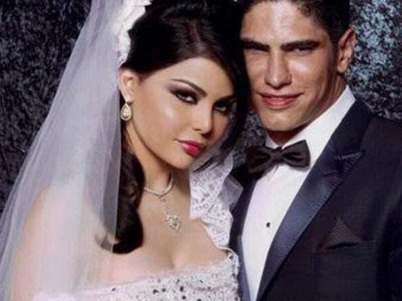 في 24 أبريل 2009 تزوج أحمد أبو هشيمة من الفنانة اللبنانية هيفاء وهبي وانفصل عنها في نوفمبر 2012.