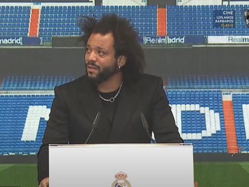 مارسيلو يودع ريال مدريد (المصدر: قناة ريال مدريد الرسمية على يوتيوب)