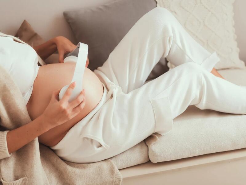 طبيب البوابة: فوائد الموسيقى المدهشة أثناء الحمل