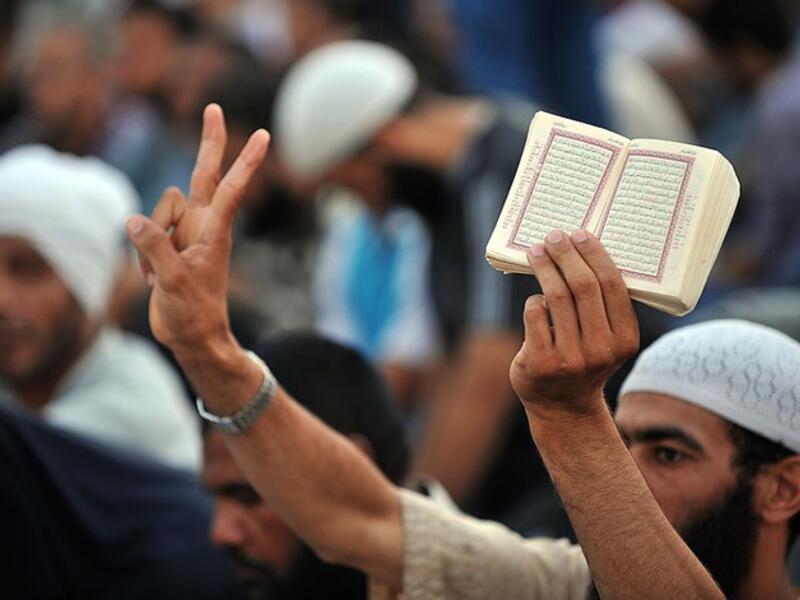 الحركات الإسلامية وخطابها الذي تستخدمه للوصول إلى الجماهير