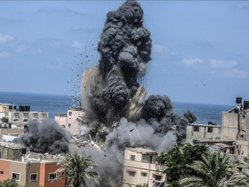 Gaza under fire 