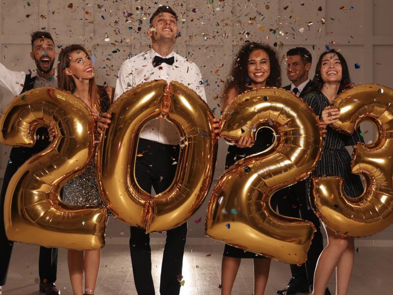 10 أفكار ديكور لاستقبال العام الجديد 2023 