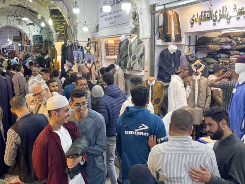 البزان.. زي مفضل لشباب الطوارق في ليبيا