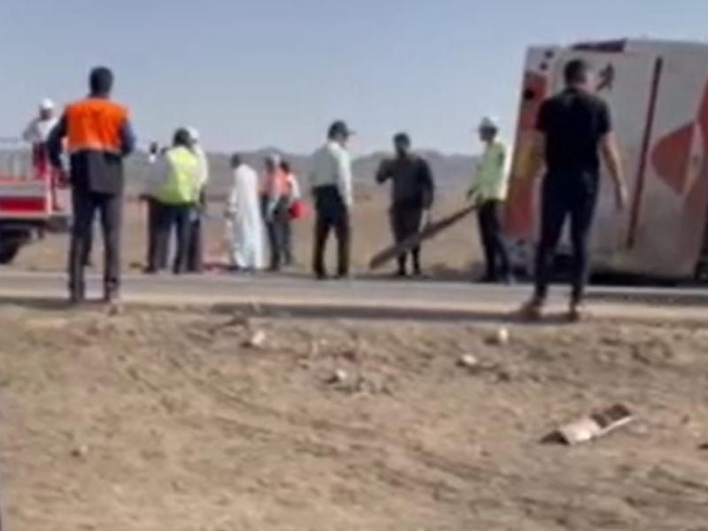 حادث تحطم حافلة عراقية في ايران 