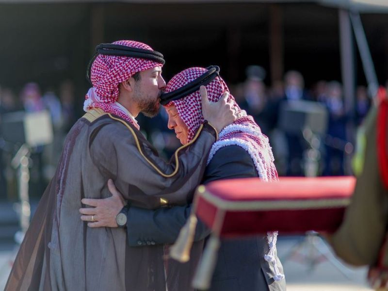 الملك عبدالله الثاني والحسين بن عبدالله 