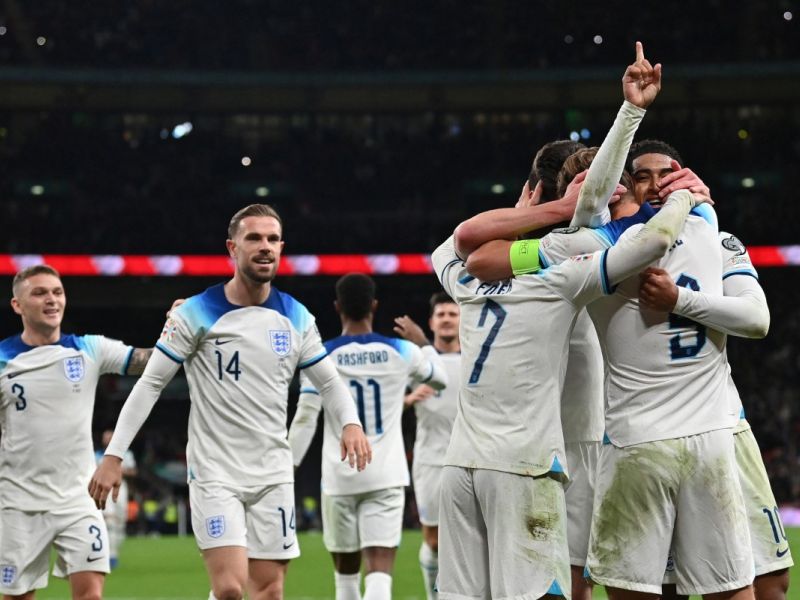 إنجلترا على أعتاب التأهل رسميا ليورو 2024 (Photo by Glyn KIRK / AFP)
