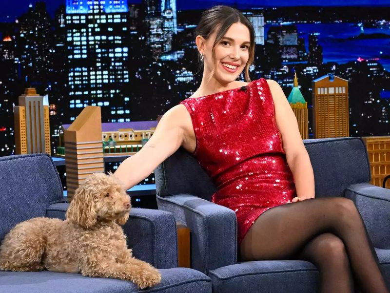 Millie Bobby Brown sparks confusion from fans over loss of her accent: 'She doesn't sound British at all'. (Tonight Show)