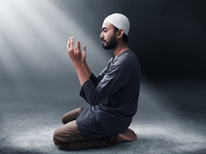 اللهم في آخر ساعة من يوم الجمعة اشفي أبي