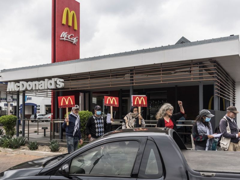  McDonald's launches $5 meals across America