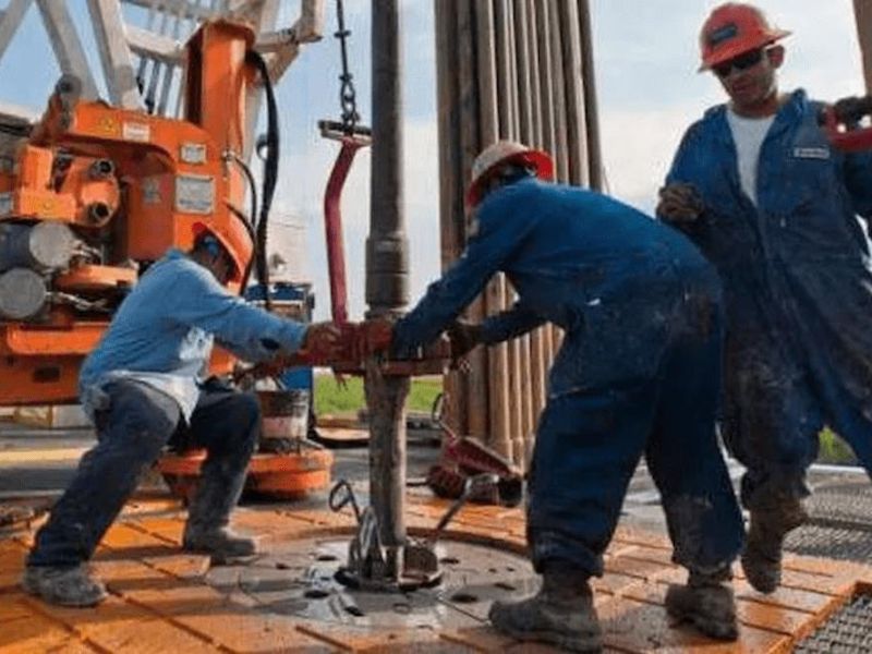  شروط عمل الأجانب في مصر لاستخراج التراخيص