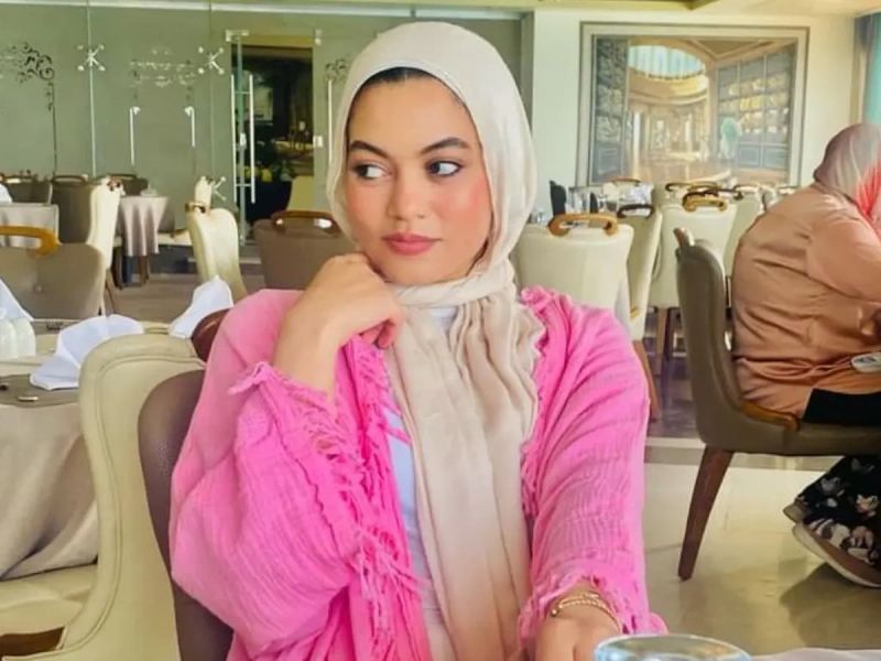 موظفة مصرية تروي تفاصيل خصم 3500 جنيه من الراتب
