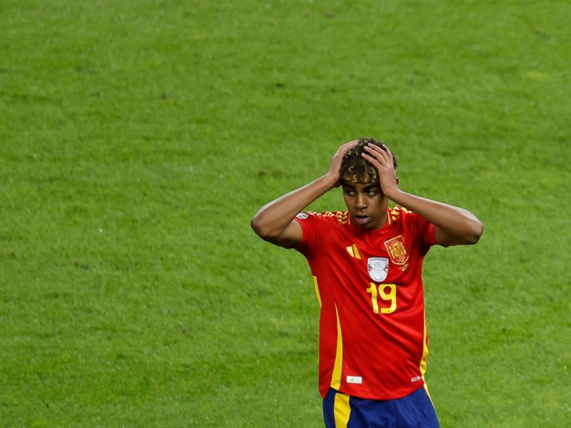 لامين يامال (Photo by Odd ANDERSEN / AFP)