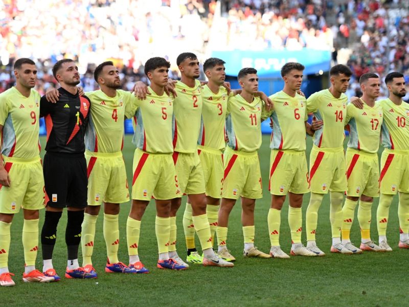 منتخب إسبانيا الأولمبي (Photo by Sylvain THOMAS / AFP)