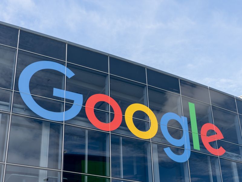 Google pays $2.7B to rehire top expert