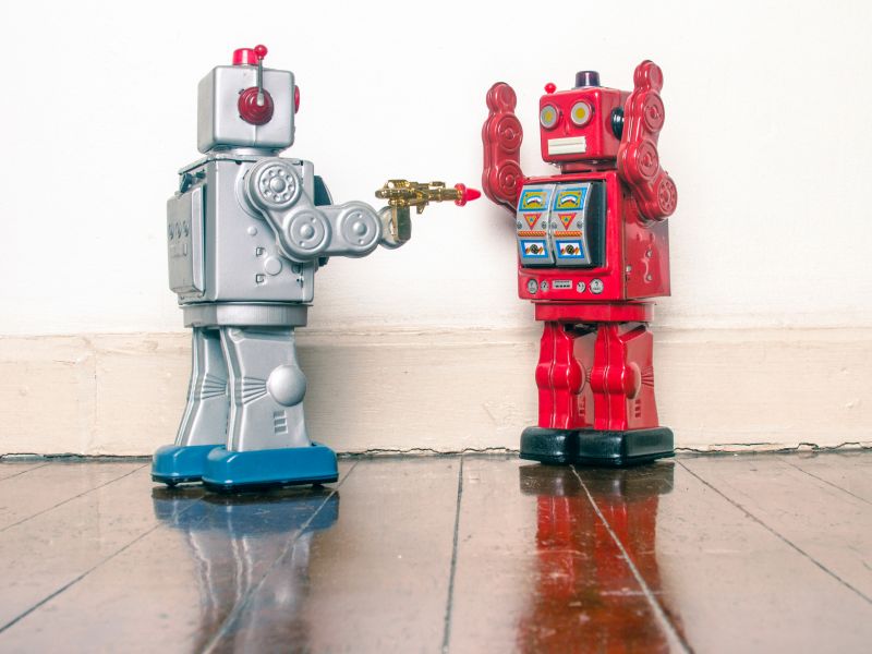 Tiny Robot 'kidnaps' 12 other robots in Shanghai