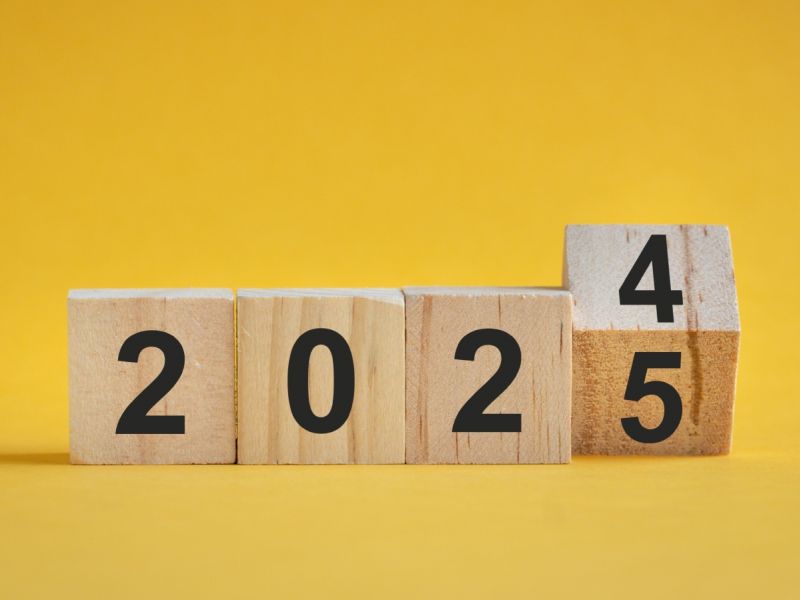 أجمل ما قيل عن نهاية عام 2024