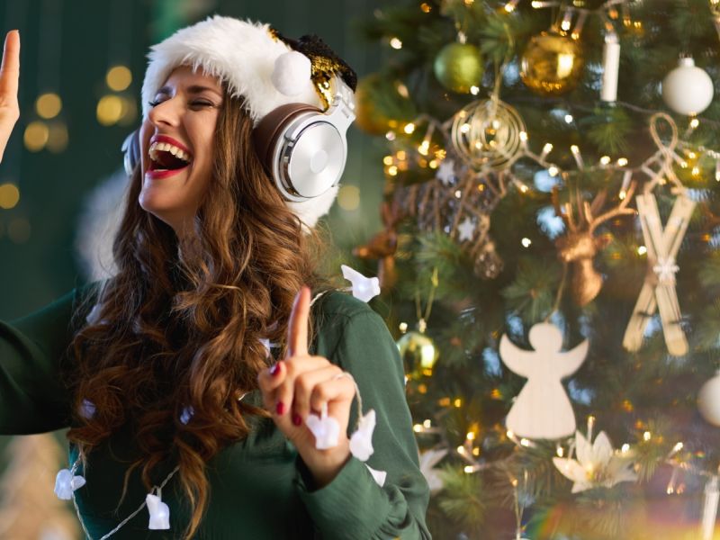 كلمات أغاني عيد الكريسماس بالعربي