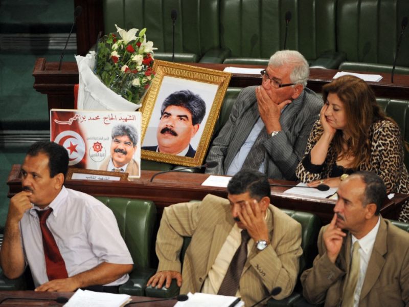 Opposition figure
