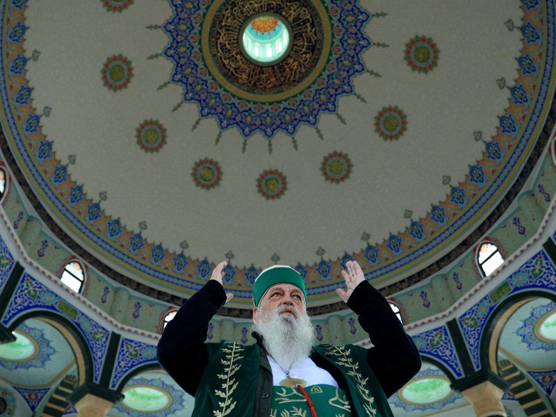 Bektashi wants to create Vatican for Muslims