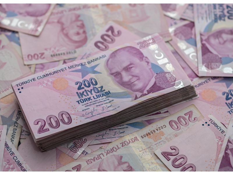 الليرة التركية تهبط لأدنى مستوى بعد اعتقال منافس أردوغان, المصدر shutterstock