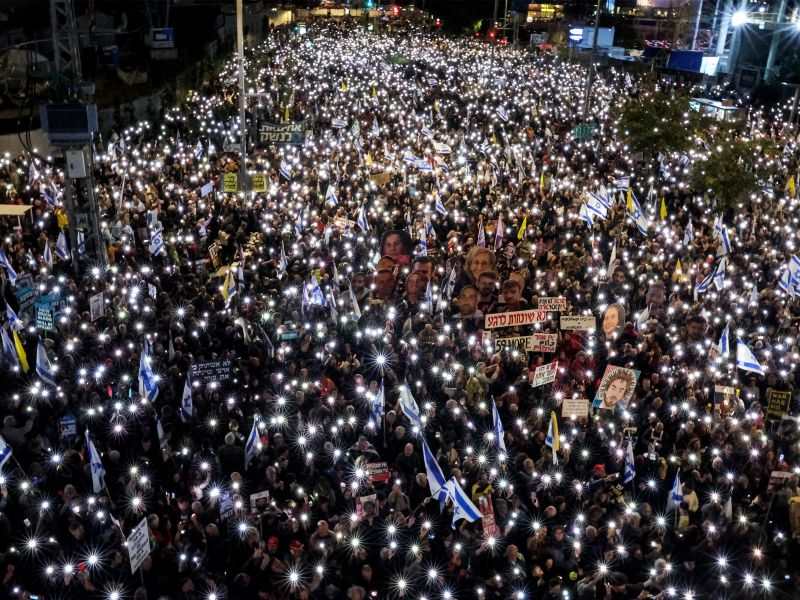 Benny Gantz warns: Israel is one step away from civil war