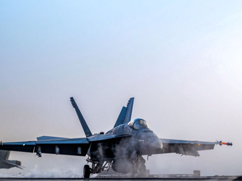 US F-18E jet crashed in Red Sea after towing mishap aboard Truman carrier 