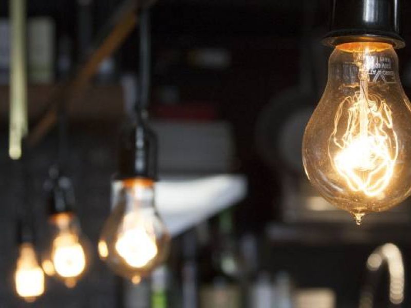 الأردن قانون الكهرباء 2025.. إصلاح أم عبء على المواطن؟