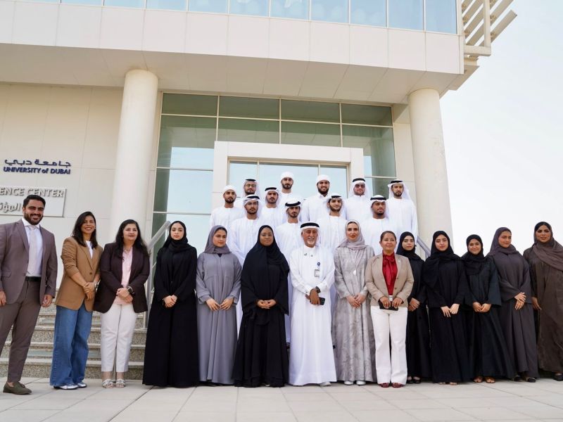 برنامج المنح الدراسية يطلق الدفعة الثانية ويعزز ريادة دبي في التجارة العالمية