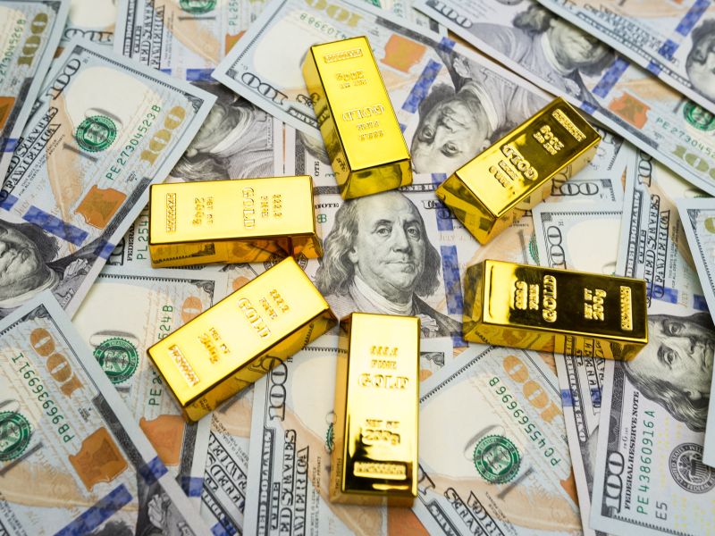 سعر الذهب اليوم يقفز محطما أرقامه القياسية إثر إغلاق الحكومة الأمريكية