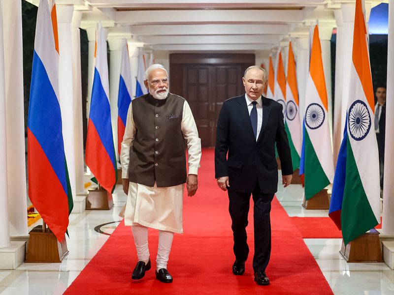 Putin arrives in Delhi for high-stakes summit with Modi 