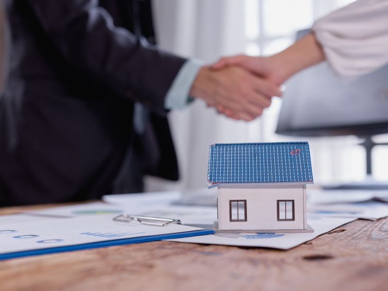 بدء تنفيذ نظام تملك الأجانب للعقارات في السعودية