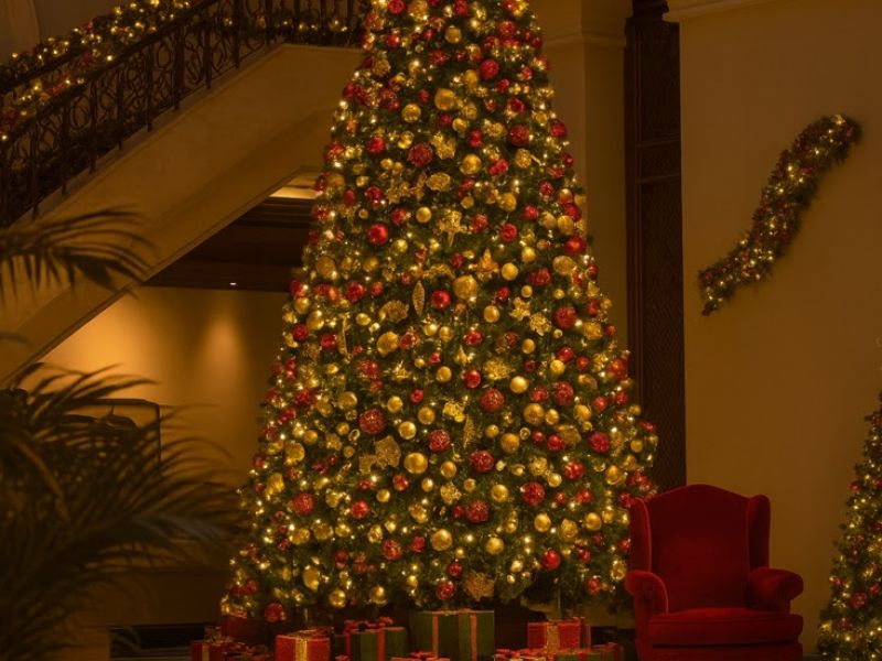 Mövenpick Hotel Bur Dubai - December Festive Listings