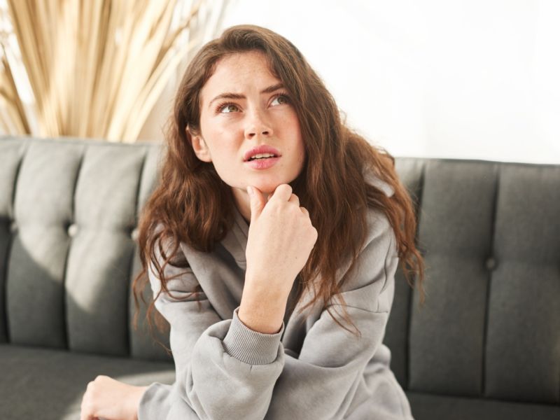 ما هي الخطوات الأساسية للتخلص من المشاعر السلبية؟