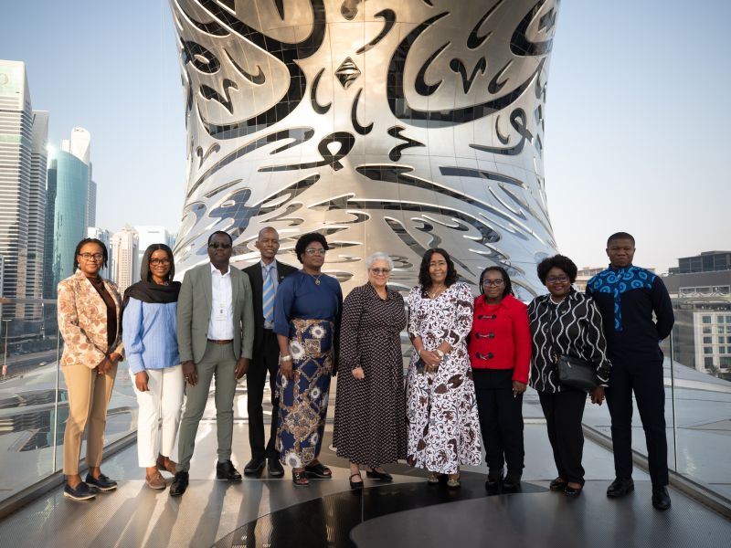 نائبة رئيس جمهورية ناميبيا تزور متحف المستقبل