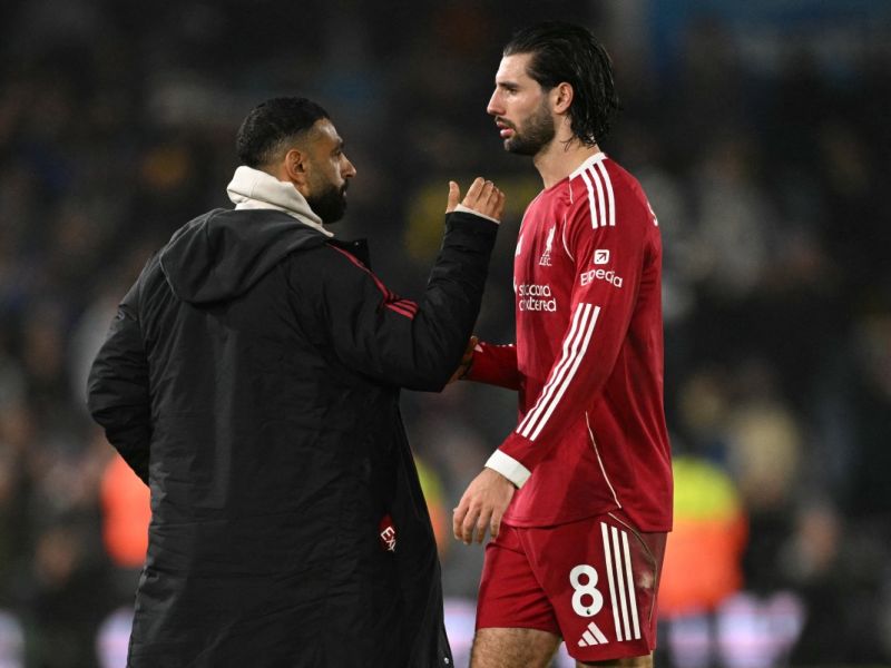 محمد صلاح تحت المجهر وسوبوسلاي يوضح الحقيقة