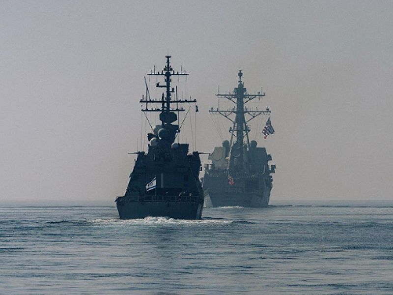 مدمرات إسرائيلية أميركية